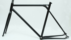 700c cr-mo frame and fork